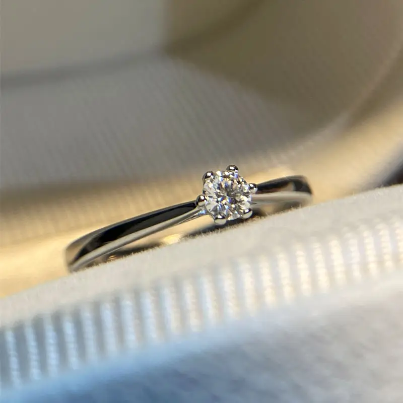

Super flash six-claw small diamond ring female high carbon diamond all-match niche design simulation diamond ring female marriag