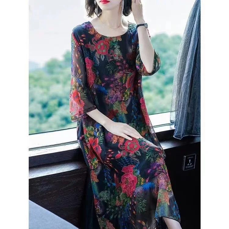 

BL39 Middle aged Female Mother's New Noble Dress Fashionable Summer Middle Age Style Chiffon Skirt