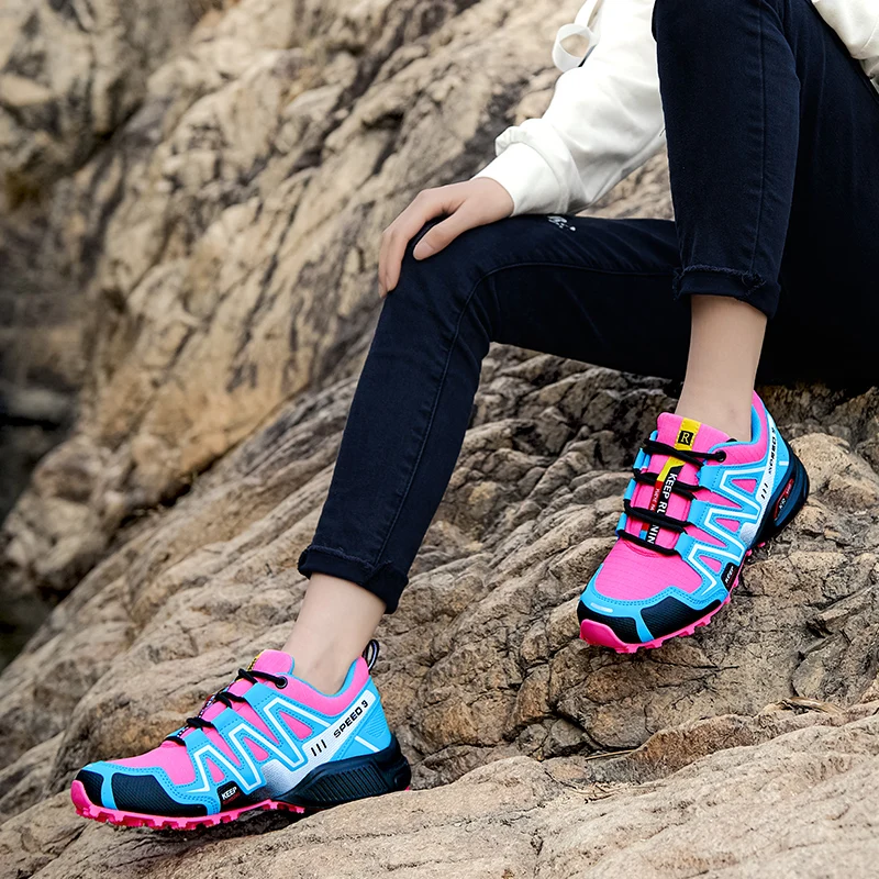 Outdoor Hiking Shoes Waterproof Women Sports Shoes Cycling Sneakers Wear-resistant Brand Trekking Climbing Sneakers Casual Shoes