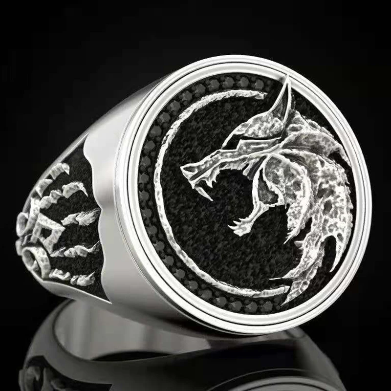 

2022 New Fashion Mythology Totem Amulet Defense Punk Rock Finger Gothic Punk Ring Men Retro Wolf Totem Rings Men Jewelry Gift