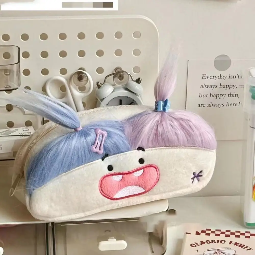 

Сумка для ручек Constellation Embroidery