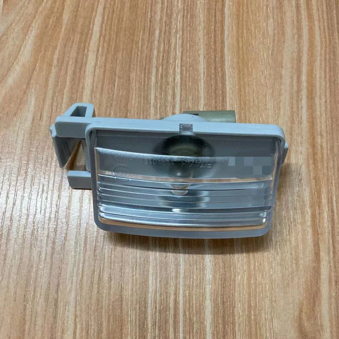 

For Nissan 2005-10 TIIDA LIVINA Car Rear White LED License Plate Light Number Plate Lamp