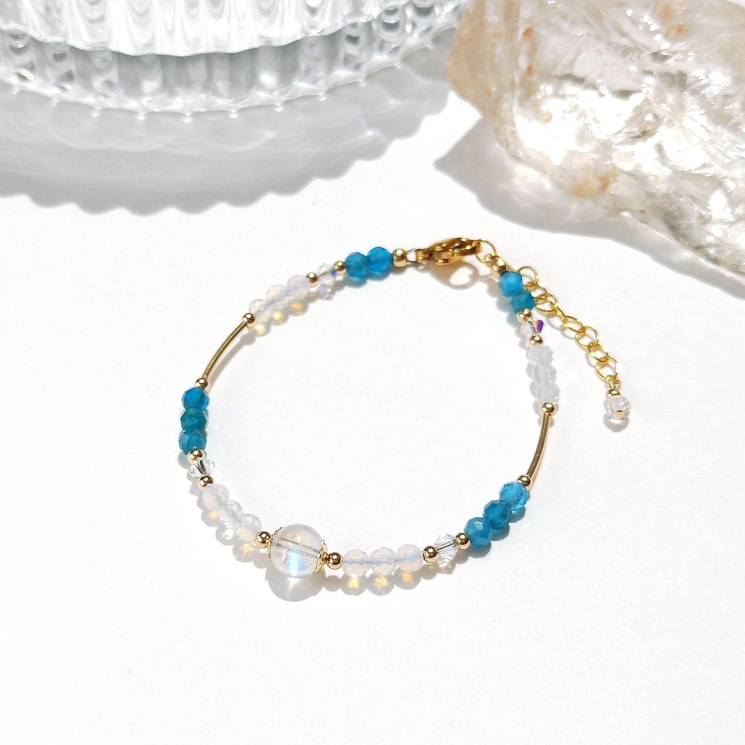 

Lii Ji Opalite Апатит 3 мм лунный камень 6 мм американский 14K позолоченный браслет ручной работы 14 + 3 см