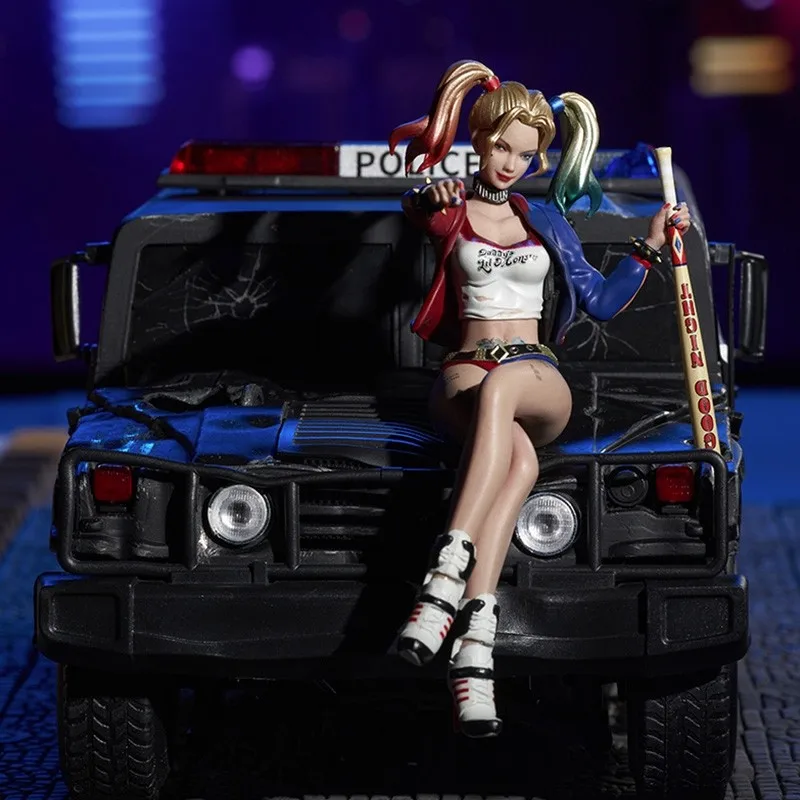 

Spot Ancient Principal Vehicle Series Halle Quinn&Police Car Scene Decoration Toys Halloween Gifts Cool Toys