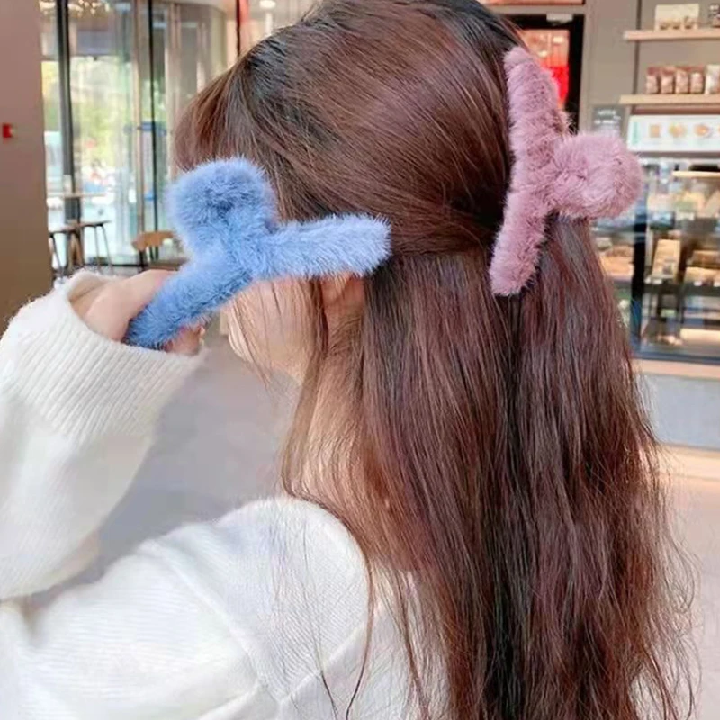 Рисунок 4 - Женская заколка для волос