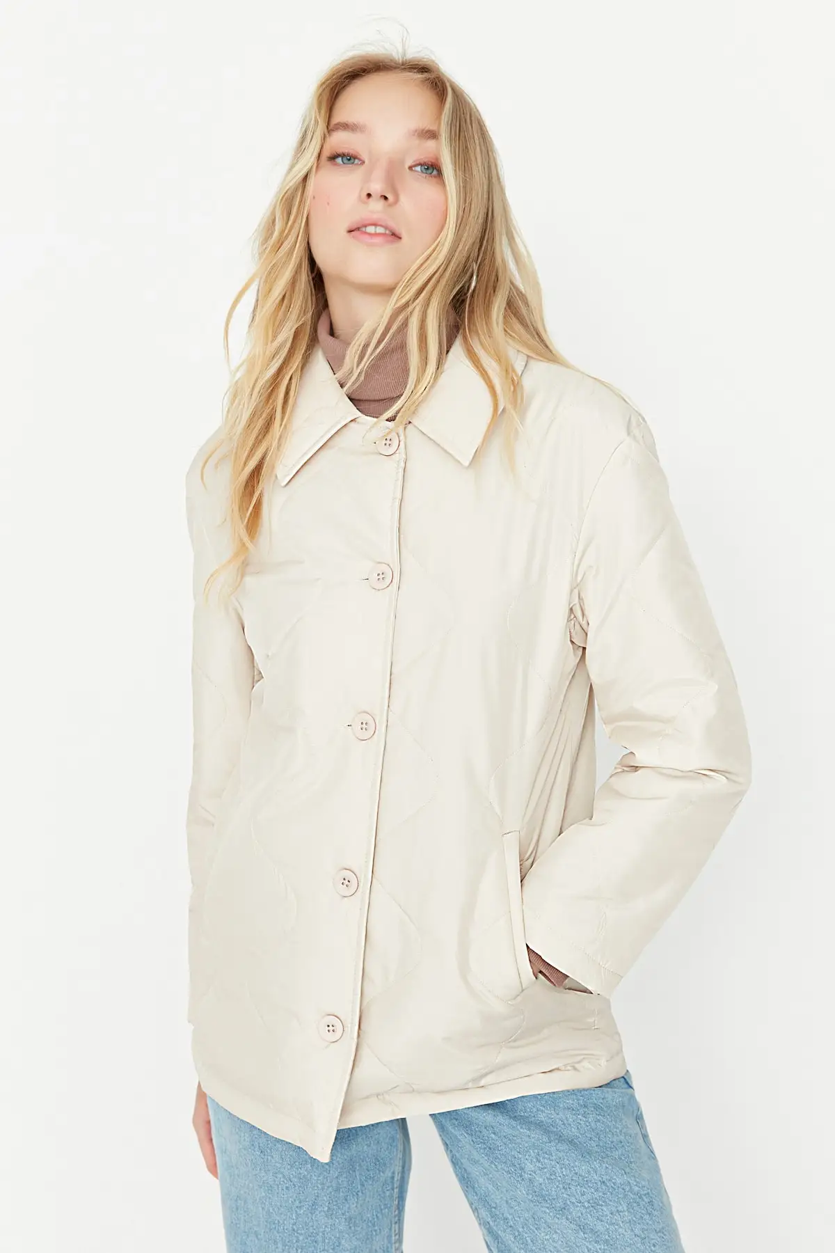 

Stone Button Quilted Coats TWOSS21MO0064 Personalized Design