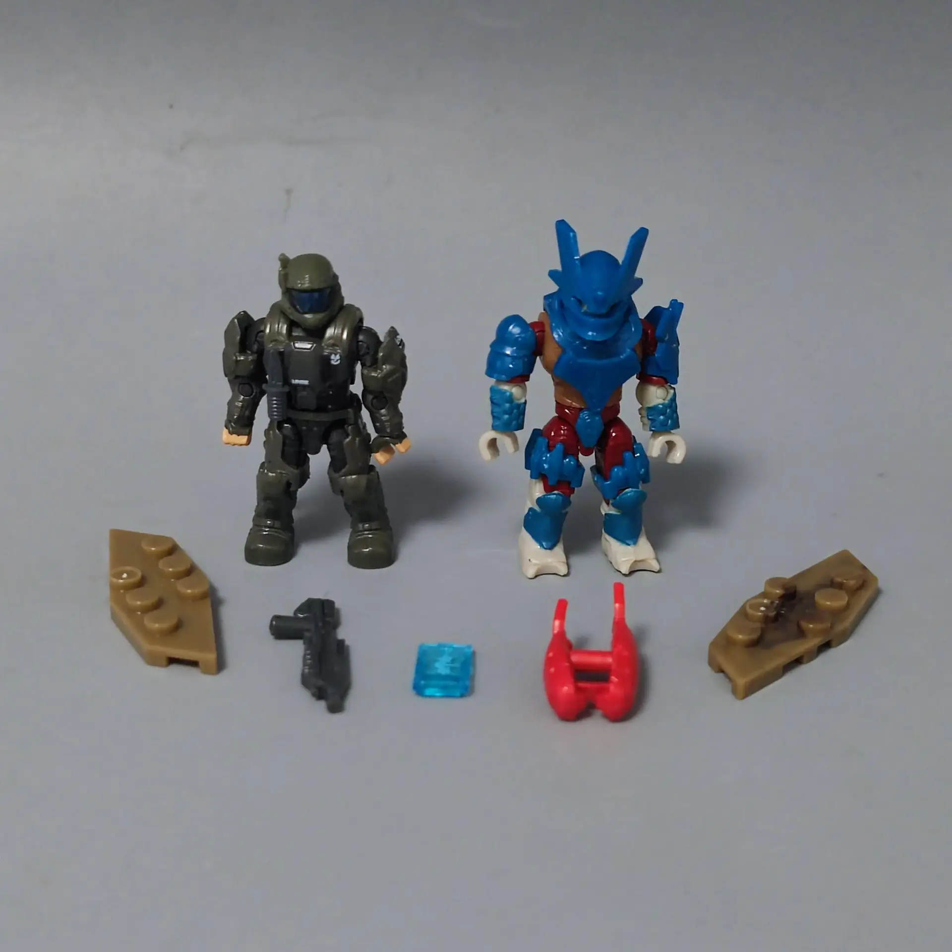 Фото Mega Bloks ODST бак брют Мастер Шеф Охотник пилот свободная мини Экшн-фигурка игрушка №4