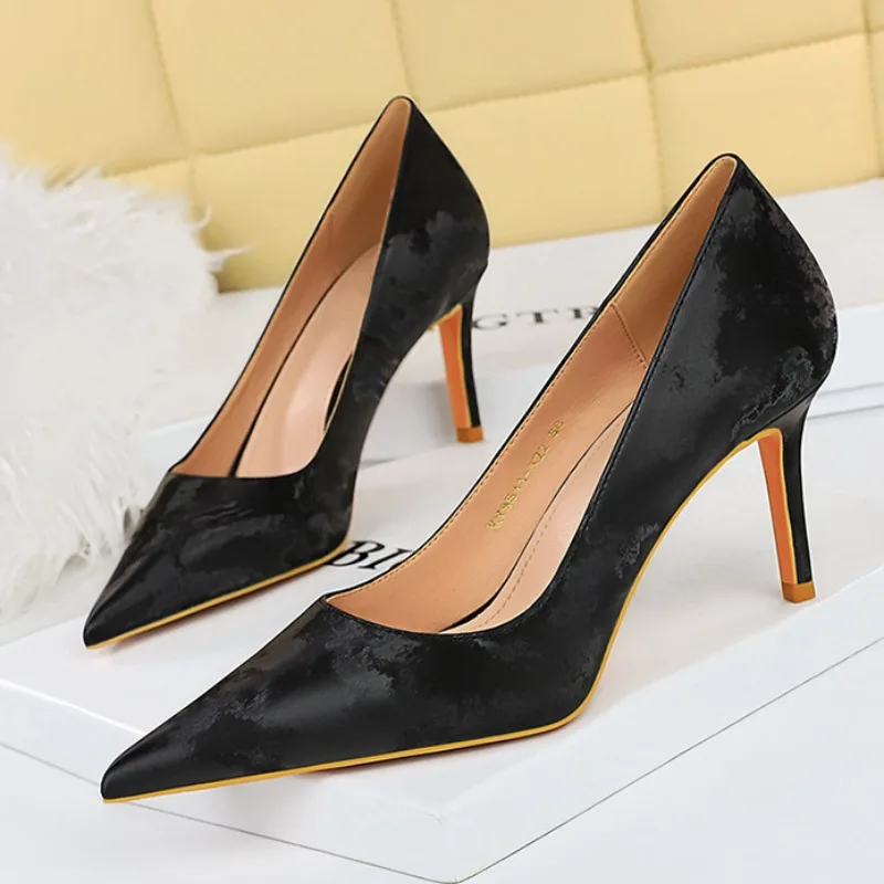 

Women Pumps for Party and Wedding Slip-On Stiletto Slim Pointed Toe High Heeled Brand Design Sexy Office Bride Ladies Shoes