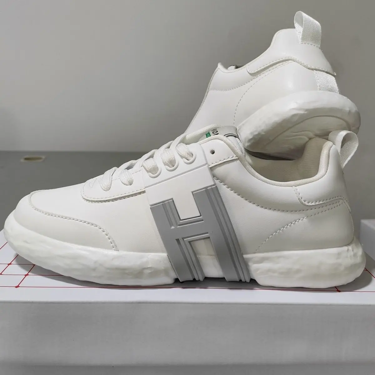 HOGAN New Tennis Sneakers for Men Comfortable Sports Shoes for Women Wear-Resisting Training Sneakers Low Top Running Trainers