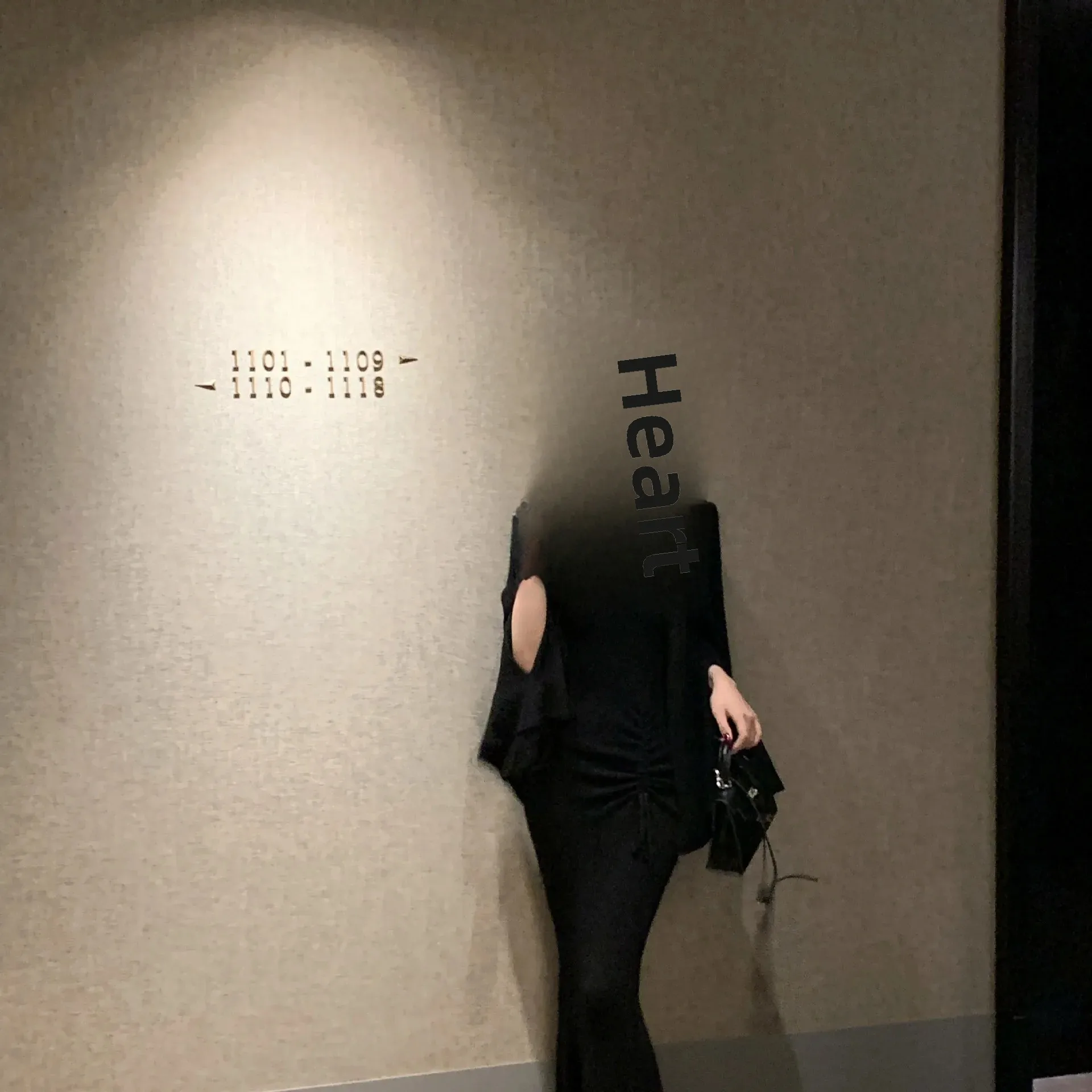 Новинка Осень 2024 женский костюм куртка белое платье-накидка с лунным светом