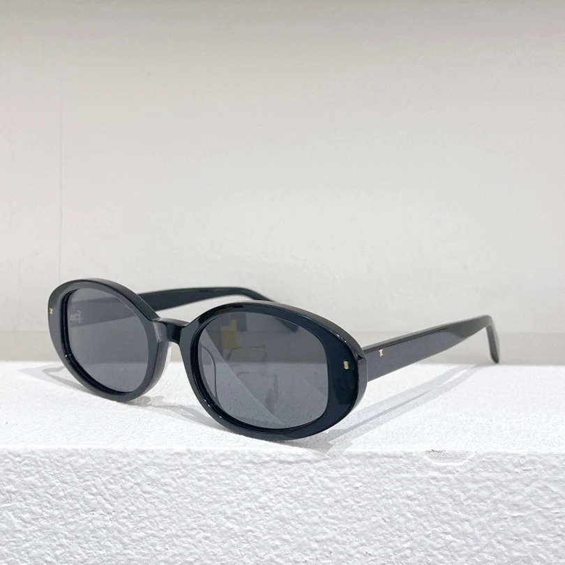 

Oval black frame sunglasses women retro style grey lens lady eyewear
