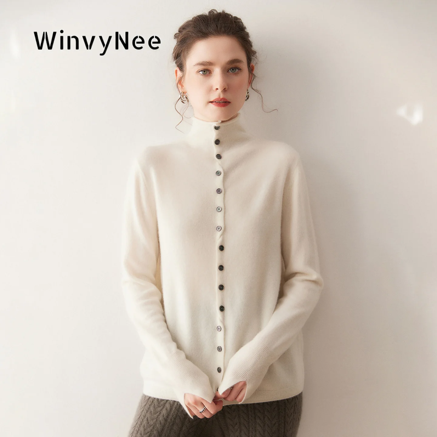 Фото Женский кардиган WinvyNee из тонкой шерсти на пуговицах, теплый, мягкий, шелковистый, свободного кроя, минималистичный, элегантный, для холодной погоды, на каждый день B1654018 №2