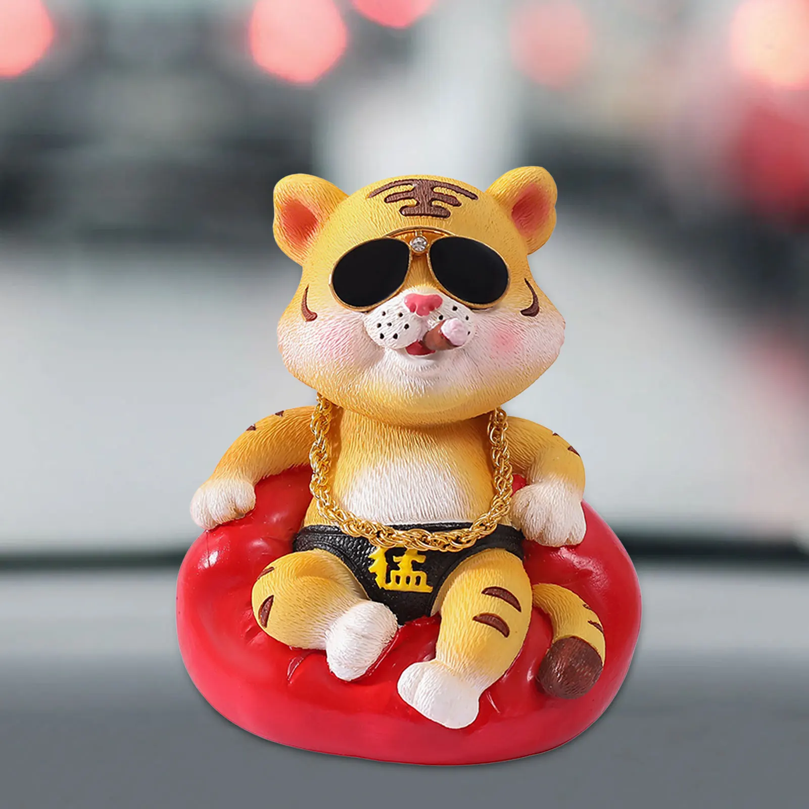 

2022 Home Decor Tiger Statue Resin Desktop Ornament Miniature Car Ornament Tiger Figurine For Chinese Zodiac New Year Gifts