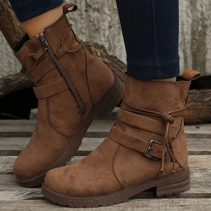 Купи Buckle Belt Decor Zipper Side Faux Suede Combat Boots 2022 New Women Boots Large Size Fashion Belt Buckle Design Female Boots за 779 рублей в магазине AliExpress