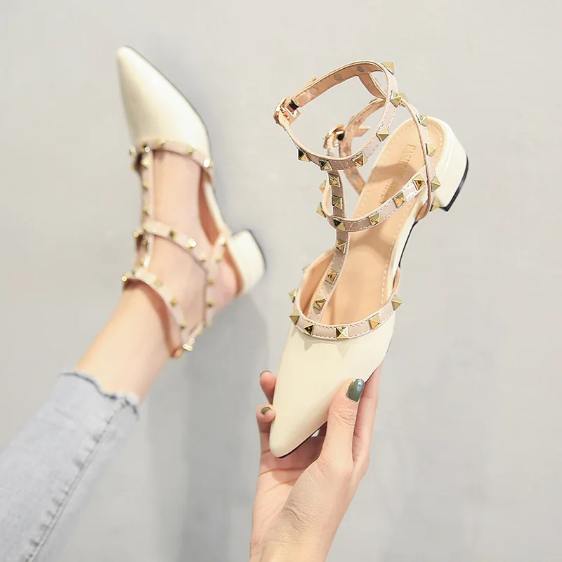 

2020 Spring and Summer New Patent Leather Rivet Sandals Pointed Thick Heel Women Sandals Word Buckle Large Size Women's Shoes