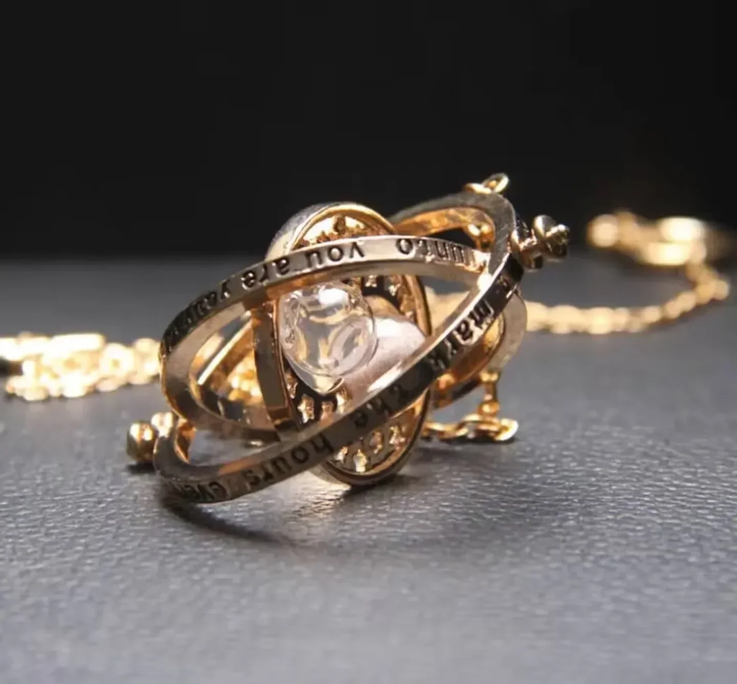 Товары в стиле аниме Miniso песочные часы ожерелье с подвеской для мальчиков и