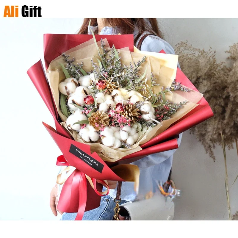 

Gypsophila Kapok Dried Flower Bouquet Gift Box Graduation Photo Bouquet Love Teacher's Day Gift for Girl Friend To Express