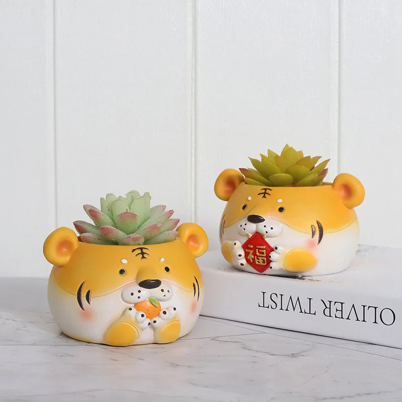 

Resin Fleshy Handmade Small Container Desktop Creative Gardening Pot Flower Device Cute