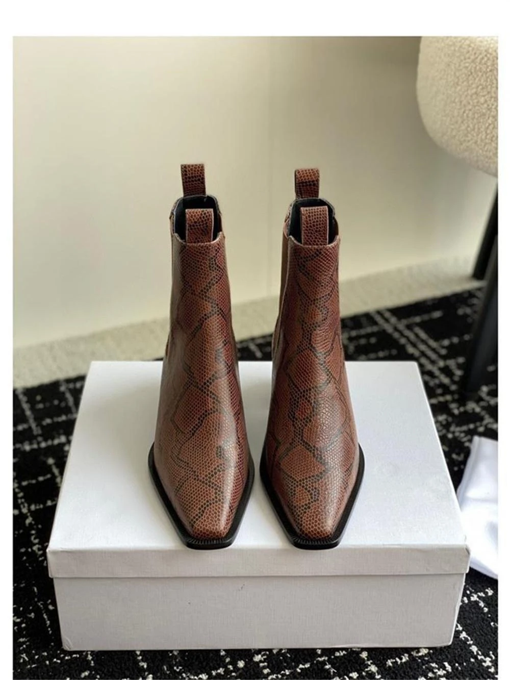 

Women's High Heeled Thick Heeled Chelsea Boots Female Cowhide Square Head Genuine Leather Shoes Autumn 2023 New