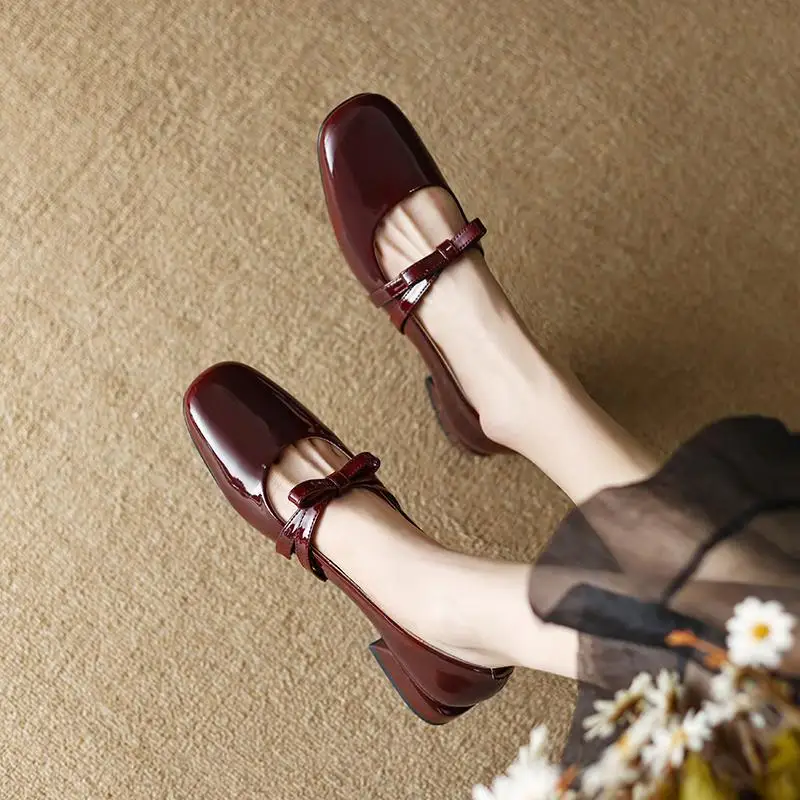

Женские Туфли Мэри Джейн, красная Летняя обувь в японском стиле, Лолита, на низком каблуке, элегантная готическая обувь с бантом и квадратным носком, шикарная обувь