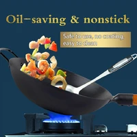 non stick wok chinese traditional handmade wok uncoated old fashioned wok suitable pan wooden handle for kitchen gas cookware