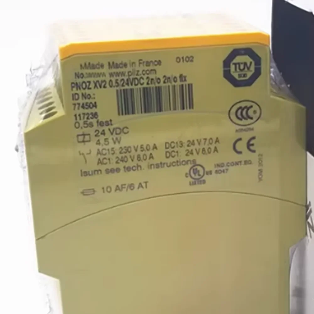 * 774504 для реле безопасности (автономный) PNOZ XV2 0 5/24VDC 2n/o fix