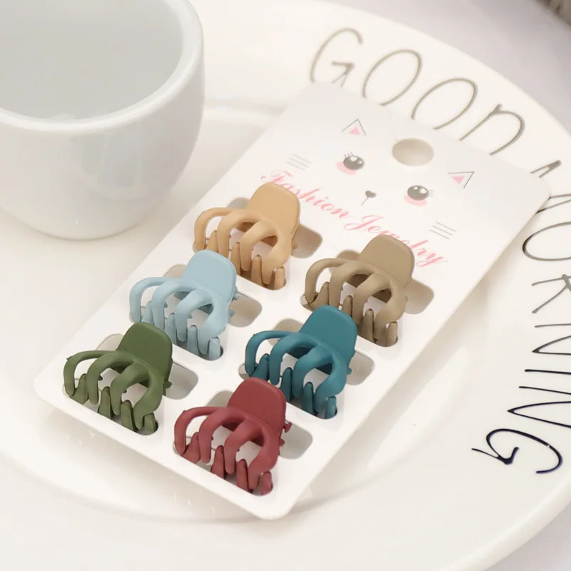 Рисунок 5 - пластиковые маленькие заколки-крабы для волос