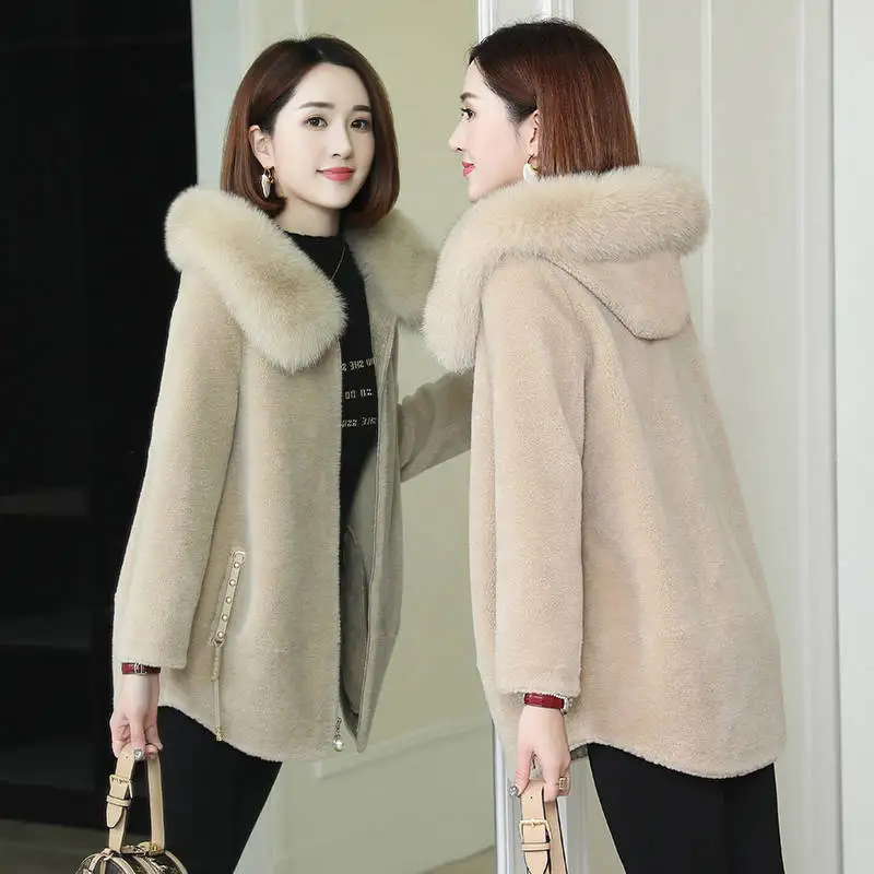 

Women 2022 Winter New Granular Sheep Shearing Coats Female Fox Fur Collar Hooded Jackets Ladies Genuine Lamb Fur Outwear S112