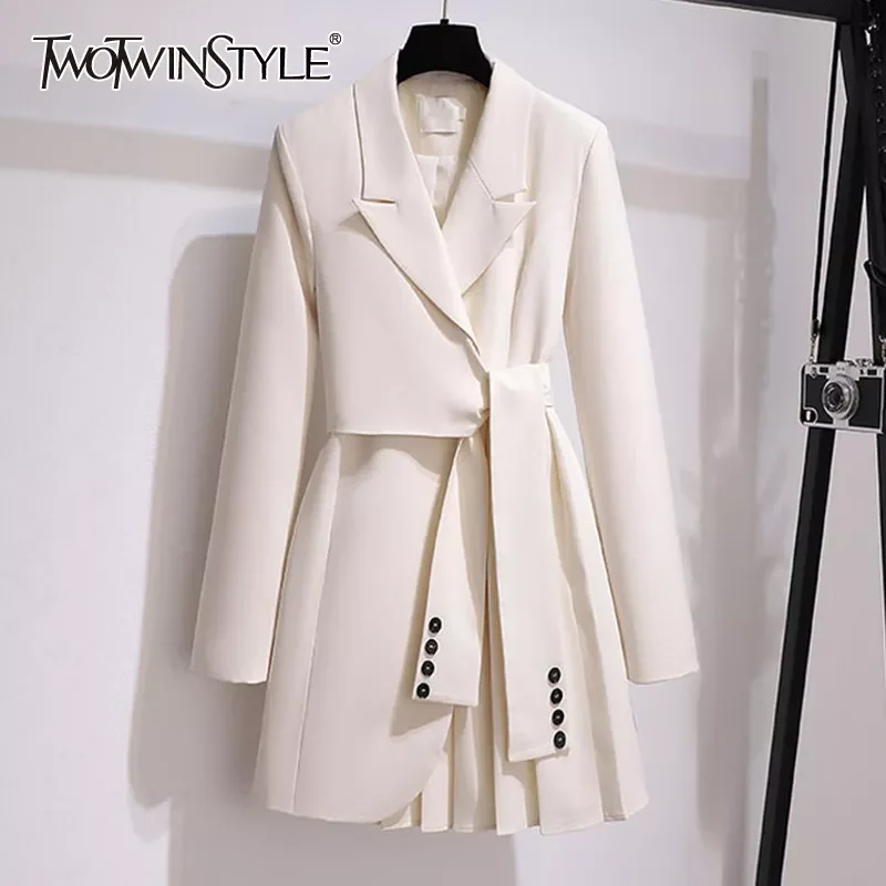 

TWOTWINSTYLE High Street Dress For Women Notched Loose Long Sleeve Lace Up Mini A Line Dresses Female 2022 Autumn Clothing New