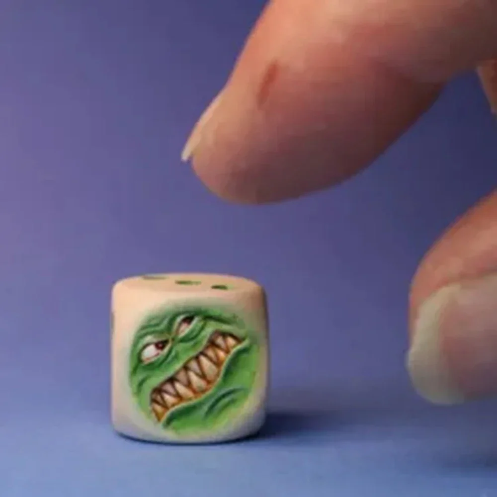 

Миниатюра Cthulhu из смолы