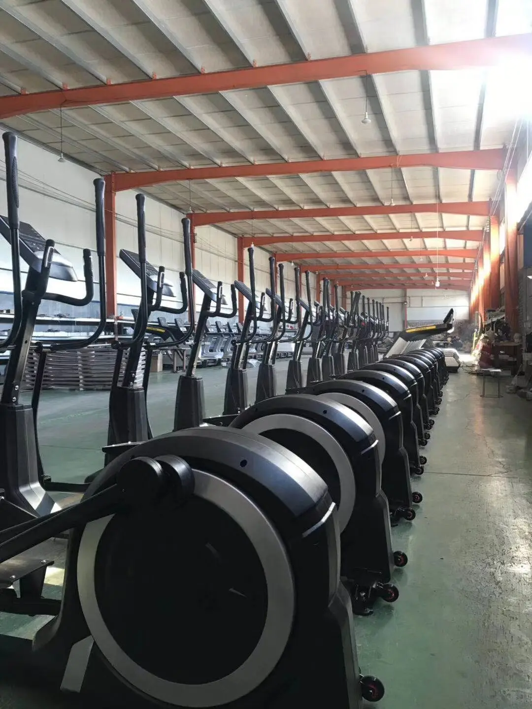 Фото Высококачественный эллиптический кросс-тренажер Precor, эллиптические кросс-тренажеры для тренажерного зала, кросс-тренажер для продажи №2