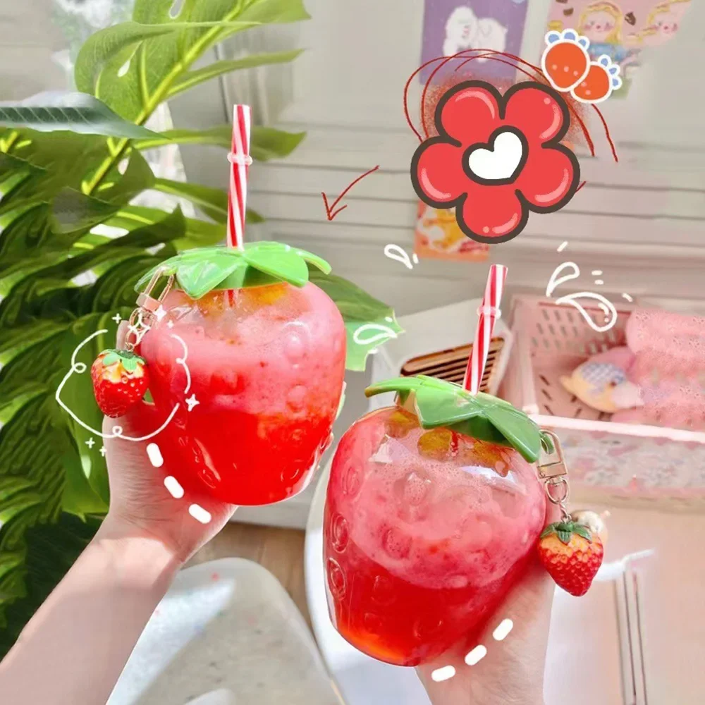 Ins Strawberry Straw Cup Пластиковая чашка Cute Girl Удобная Чашка для чая с молоком