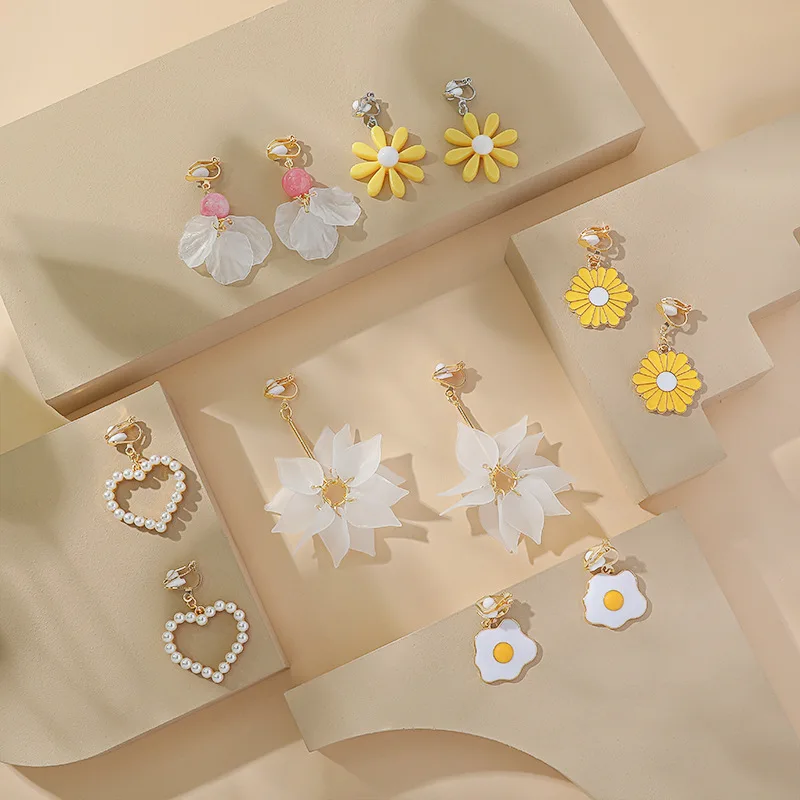 

Korean Style Earrings Without Pierced Women's Temperament Long Simple Earrings Sunflower Butterfly Star Moon Pearl Earrings New