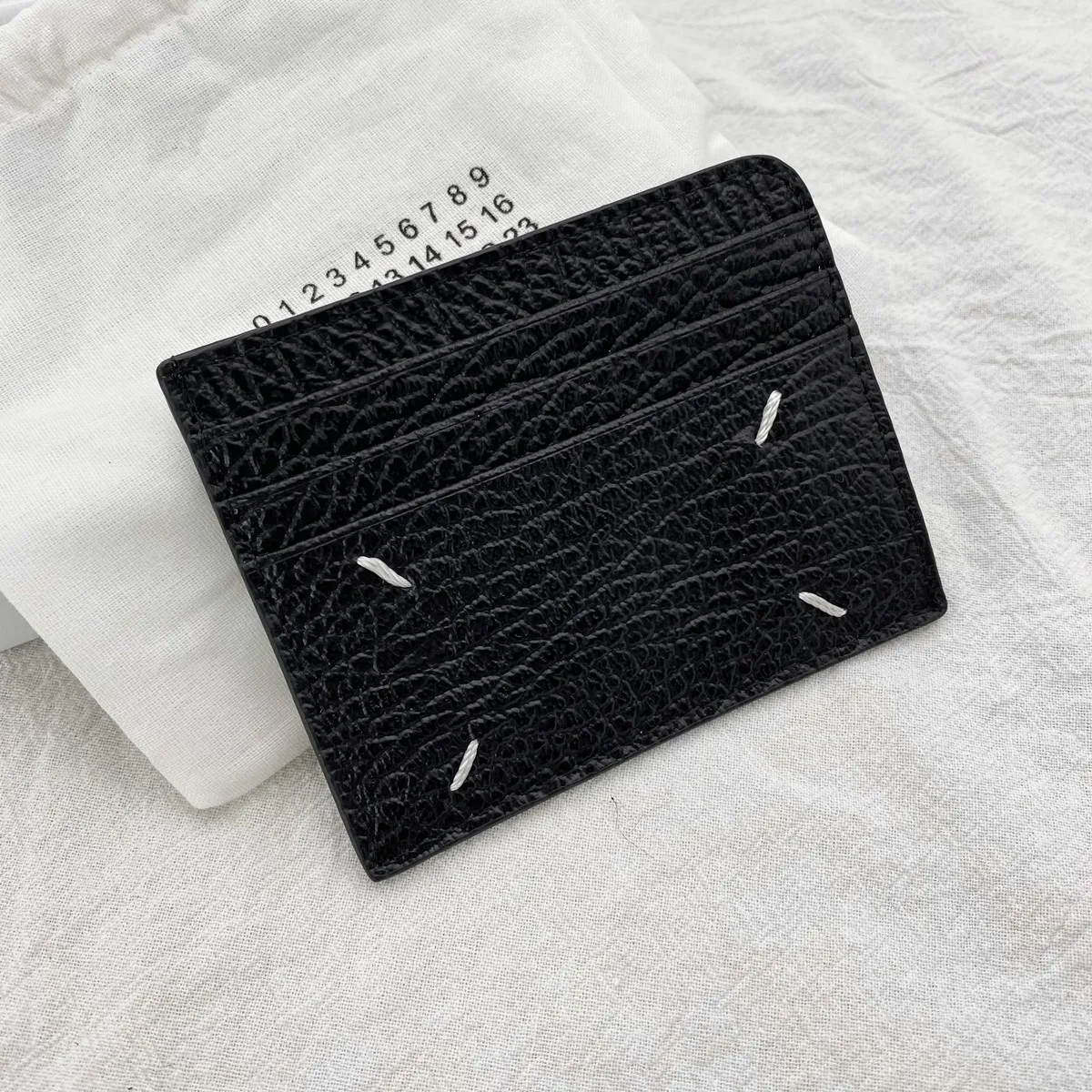 Genuine Leather Four Corner Sewing Mark Men's ID Card Holder Simple Black Fashion Card Case Bag Texture  Bank Credit