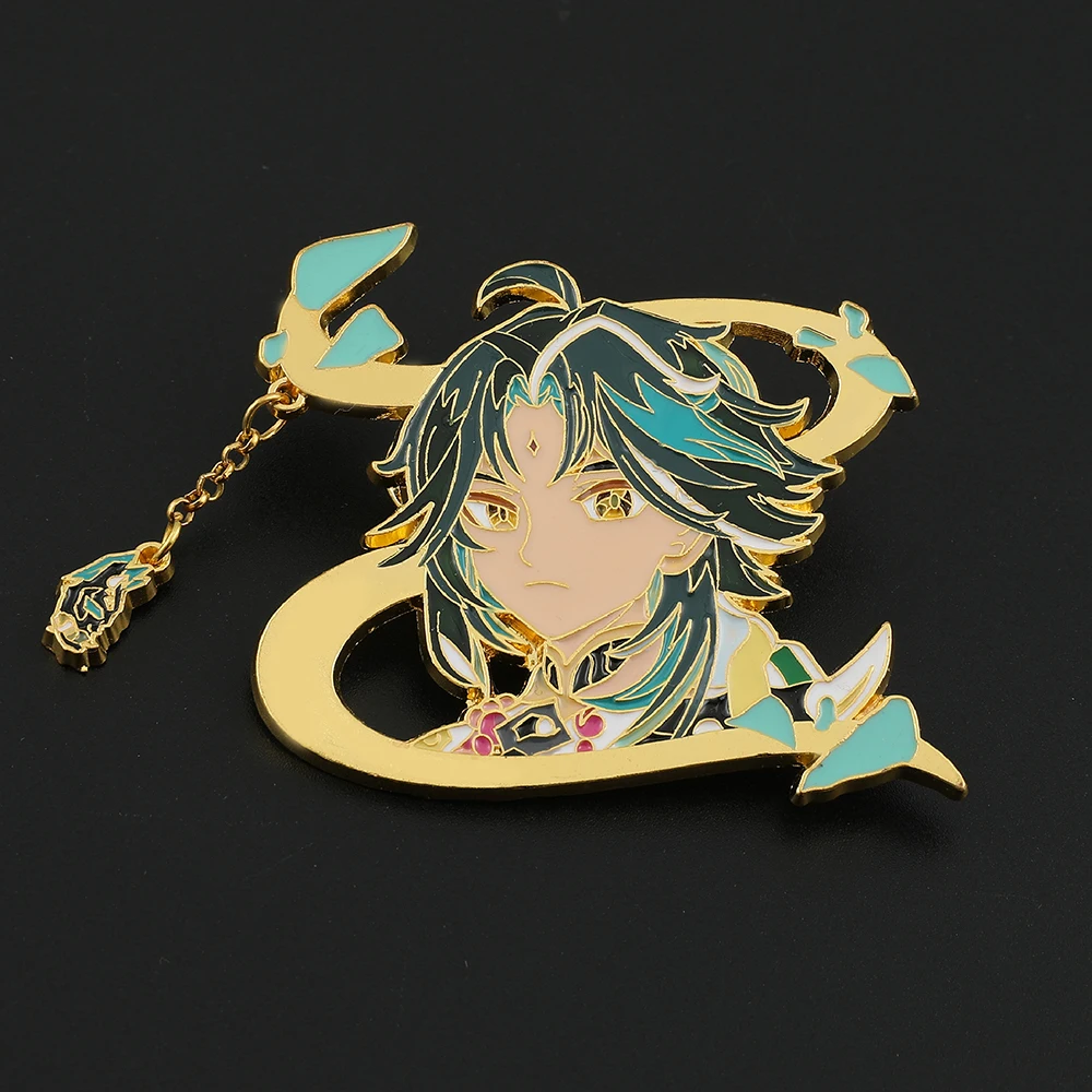 Брошь на пуговице-цепочке с кисточкой Genshin
