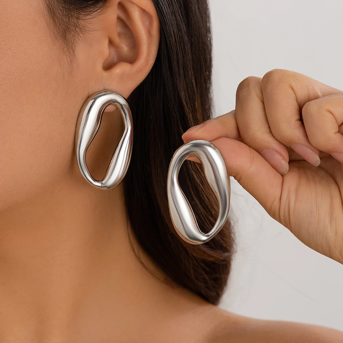 SHIXIN Панк полые эллиптические наушники женские серьги Ушные гвозди