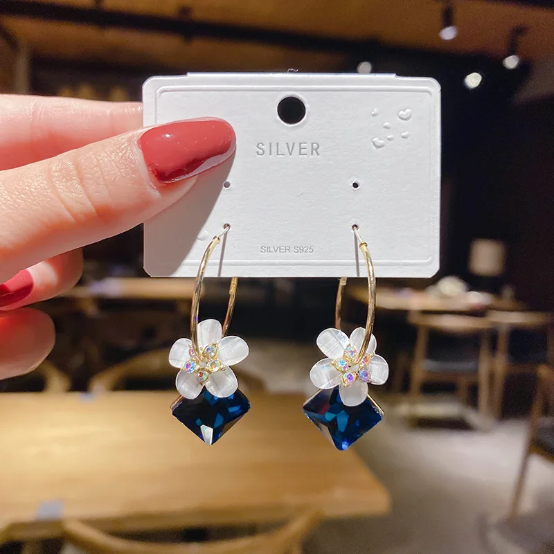 

S925 Silver Needle East Gate Flower Crystal Water Drop Geometry Earrings Retro Port Style Earrings Female Earrings