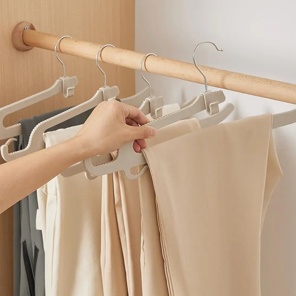 

Anti-slip raised texture design to prevent falling Suitable for homes, clothing stores, dry cleaners, etc.