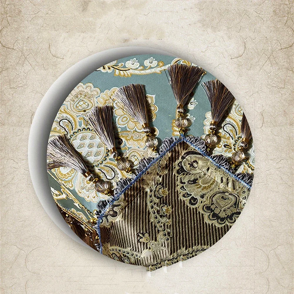 Освітленная роскошная квадратная скатерть с кисточками высококачественная