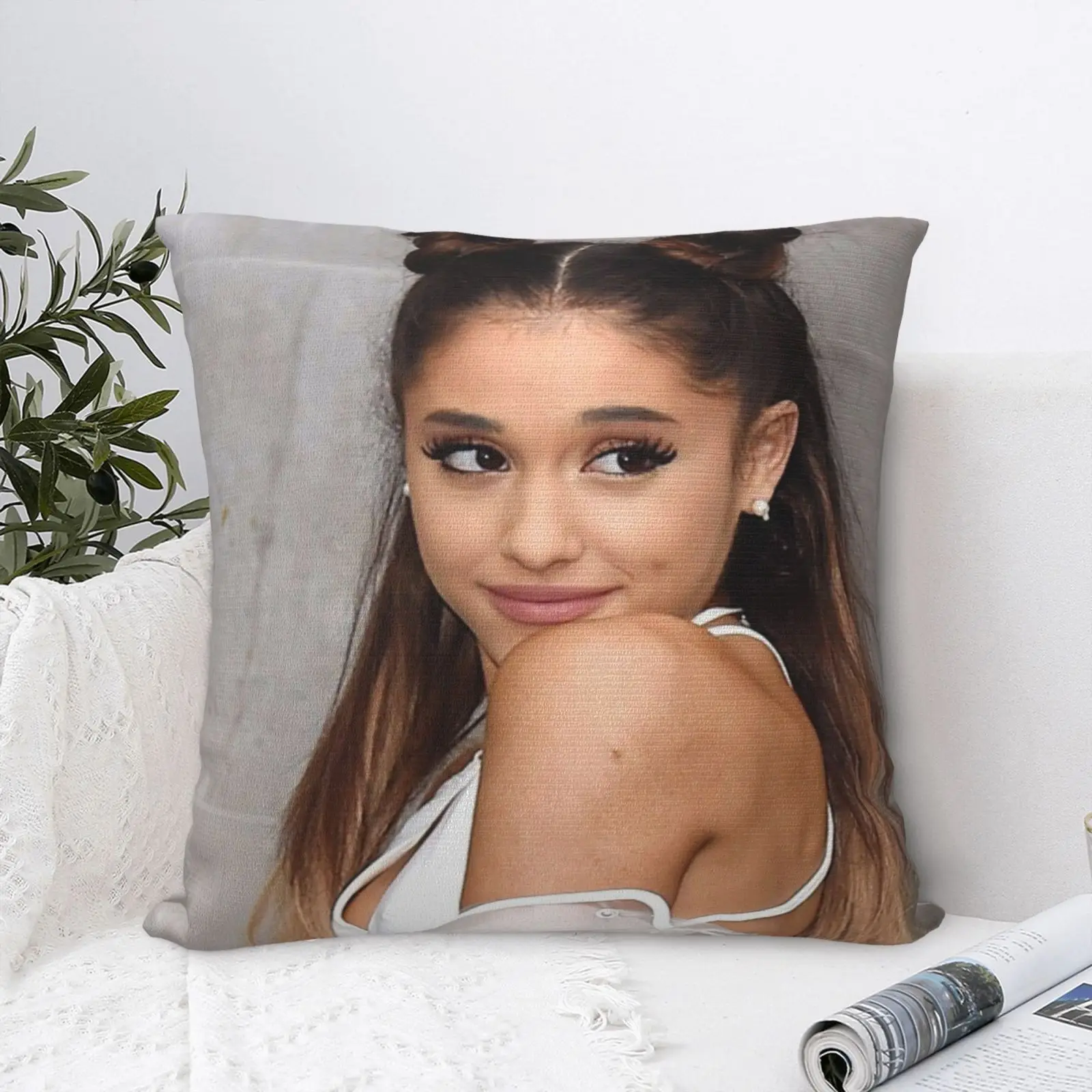 

Ariana Grand 6 Pillow Case Decorative Pillow Case With Zipper Vintage Sofa Anime Pillow Cushion Big Accessories For Home Decor