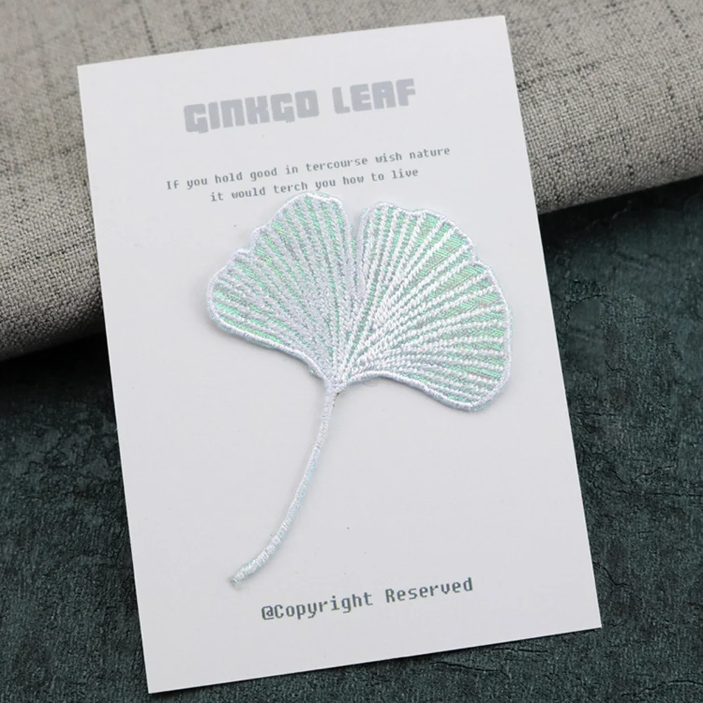 Заплата с цветком гинкго билоба для одежды вышивка своими руками нежная