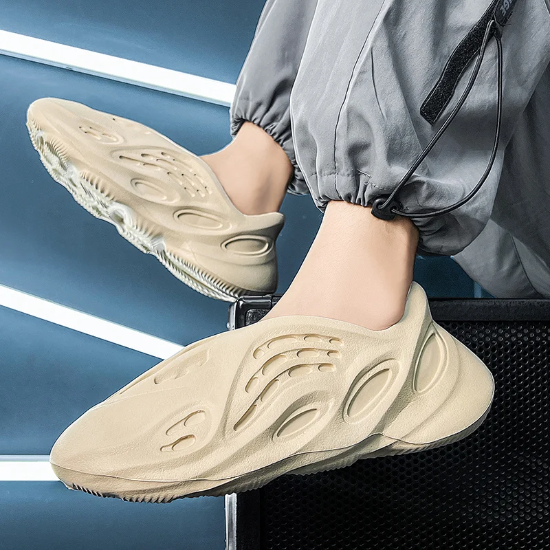 

Summer Men's Slippers 2023 New Men's Slippers Fashion Thick Soles Breathable Sandals Outdoor Anti-skid Hole Shoes EVA Solid