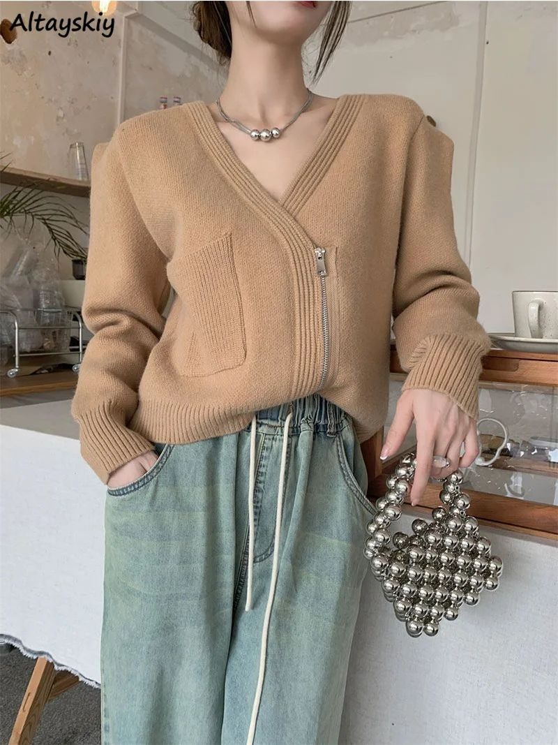 

Knitted Cardigans Women Cropped V-neck Designed Aesthetic Vintage Office Ladies Elegant Cozy All-match Loose Leisure Popular Ins