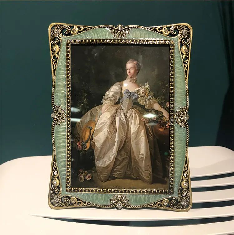 

Металлическая фоторамка Theuphela, бронзово-зелёная, 6/7 дюймов