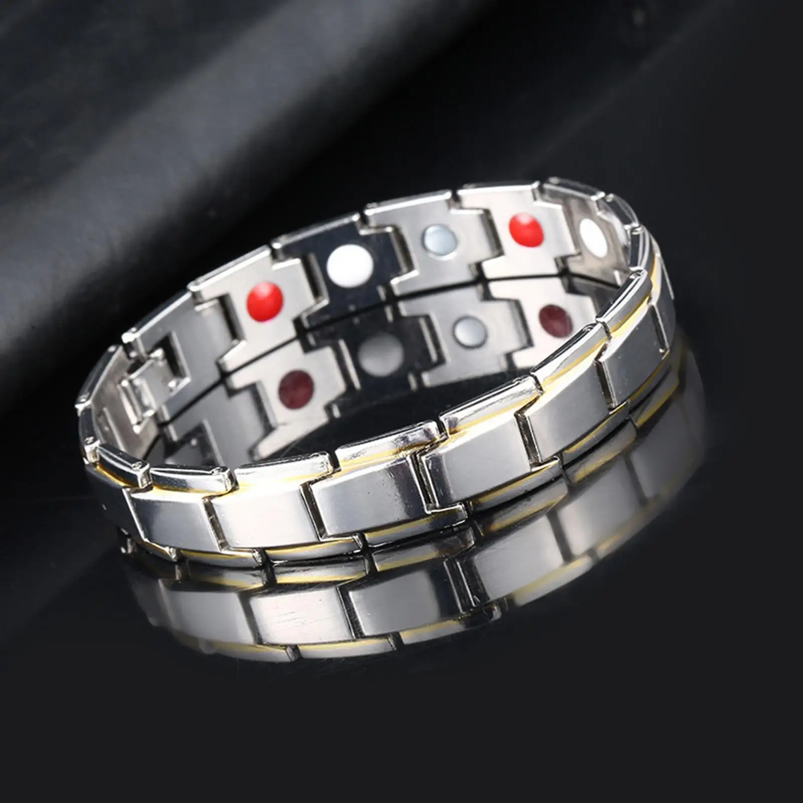 Браслет магнитной терапии из титановой стали способствует циркуляции крови