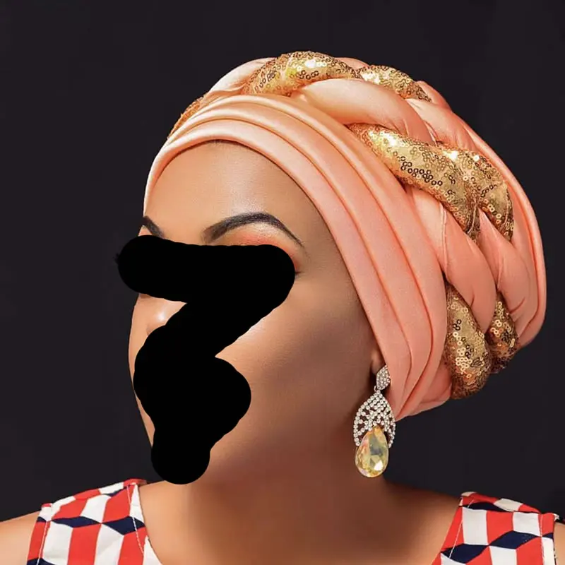 

Шапка-бини с блестками XITAO, плетеная косичка контрастных цветов, модная плиссированная Шапка-бини, новинка 2021, индивидуальный уличный тренд ...