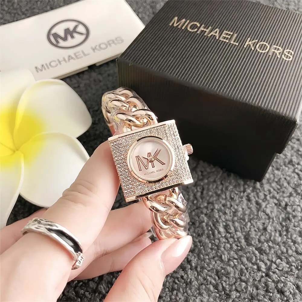 Фото Женские квадратные кварцевые часы Michael Kors, повседневные деловые наручные часы, модные роскошные минималистичные часы с таймером, элегантный подарок для женщин №2