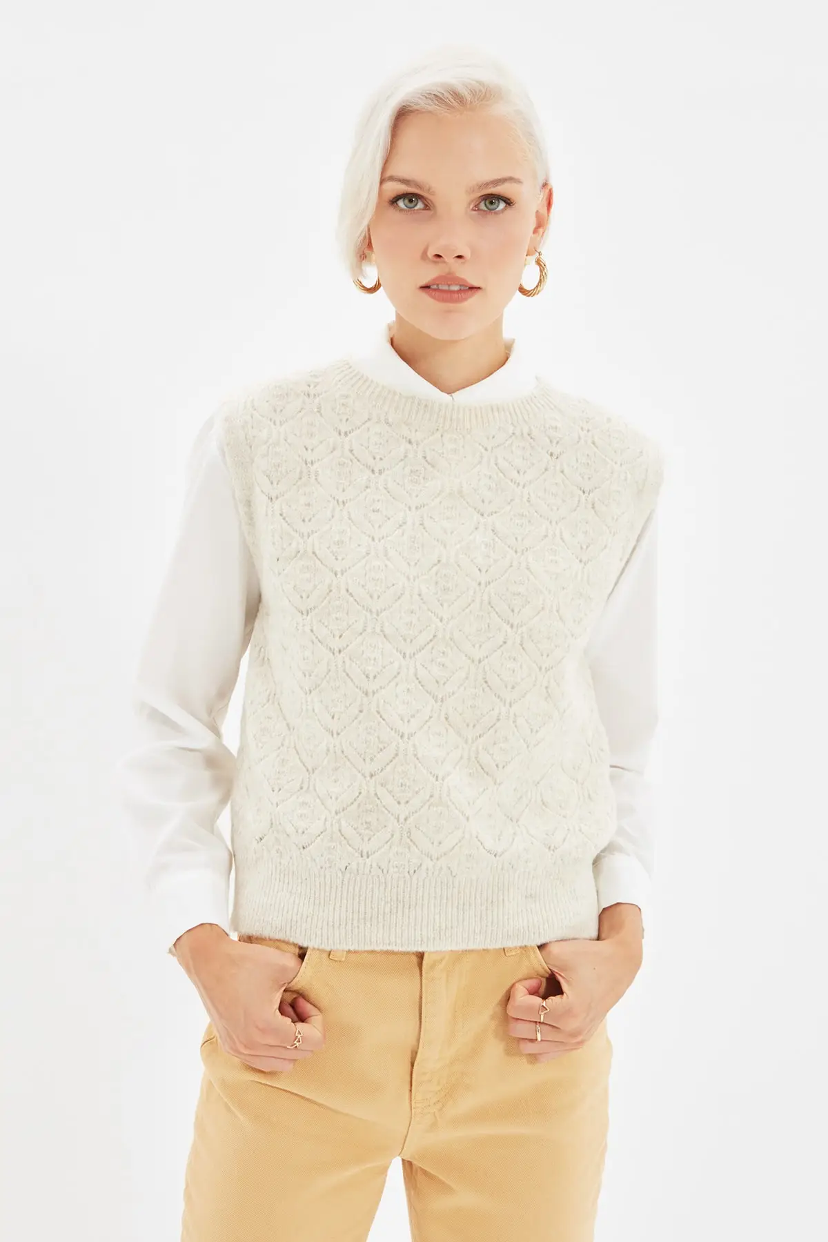 

Trendyol Embroidered Knitwear Jumper TWOAW22BZ0071