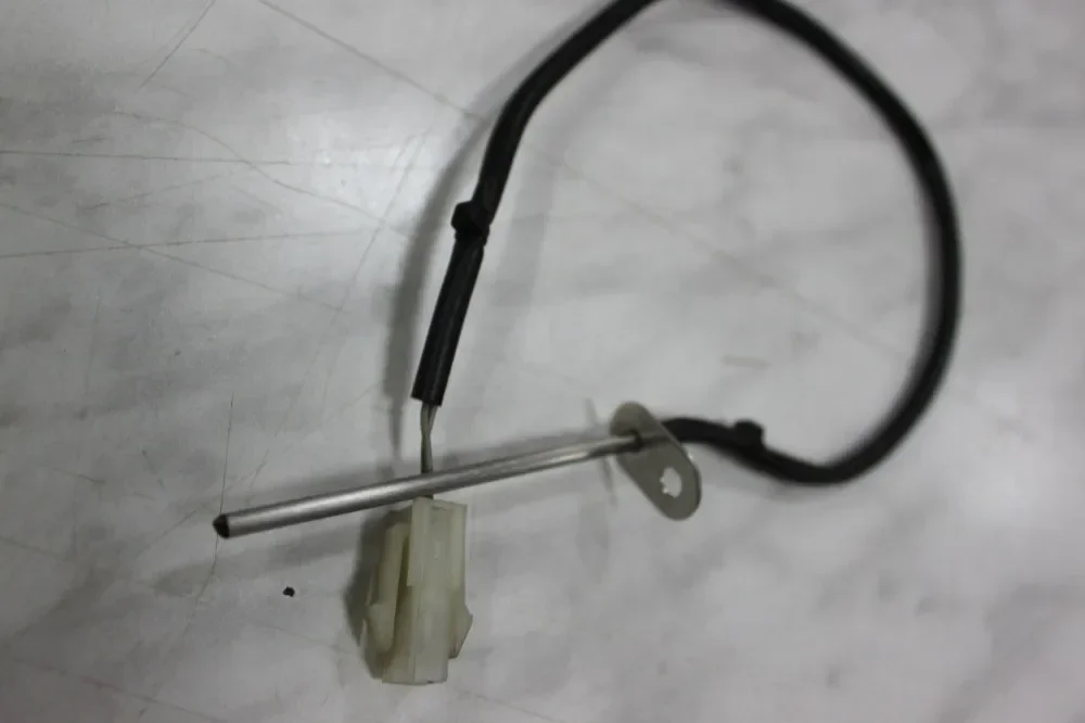 Термостат детектора нагревателя пленки Fuji Frontier 115C 966638