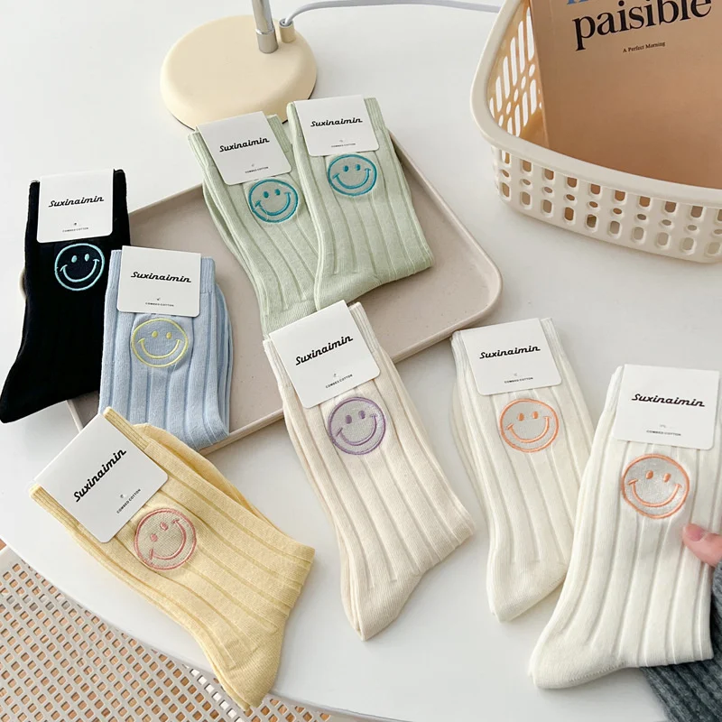 New Spring/Summer Socks Women INS Wind White Stacked Socks Tide Solid Cotton Female Embroidered Smiling Face Mid Tube Socks
